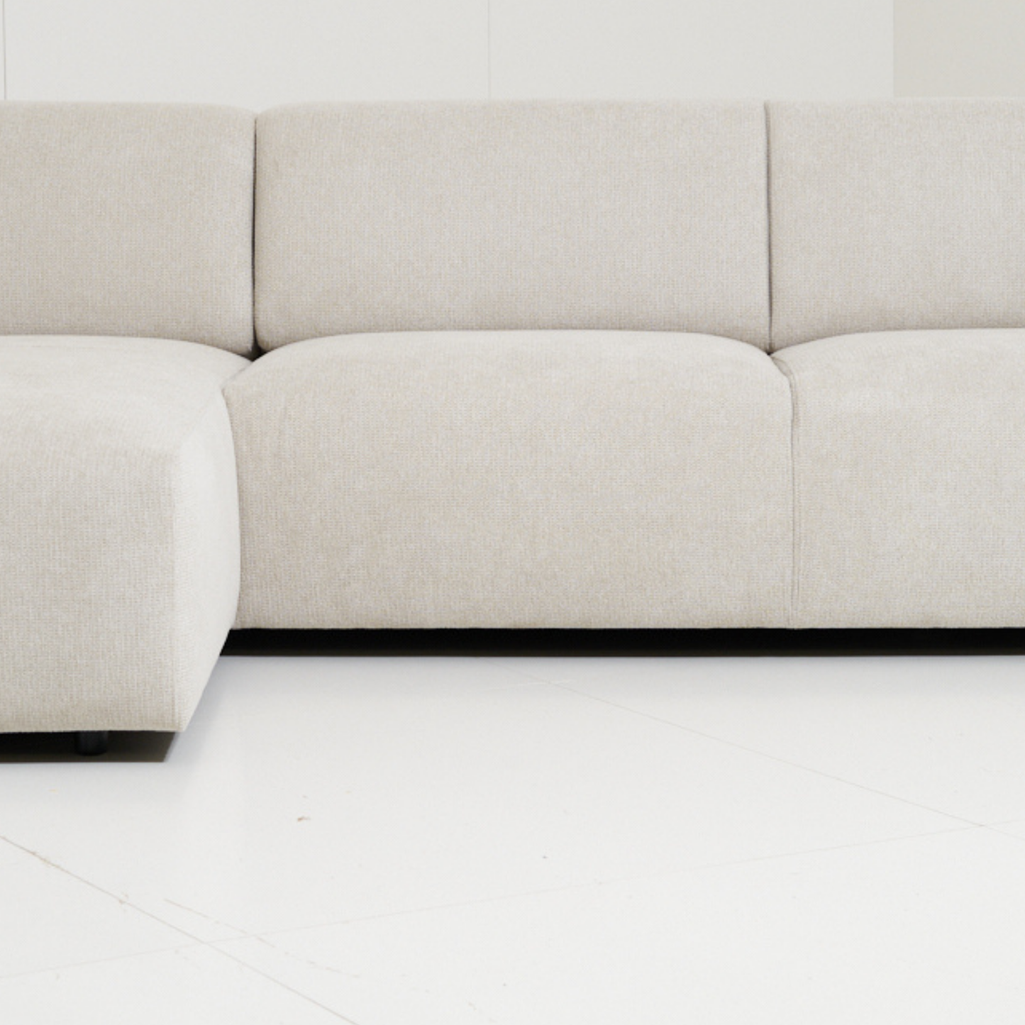 Kanto Sectional Light Grey Left Chaise 102"