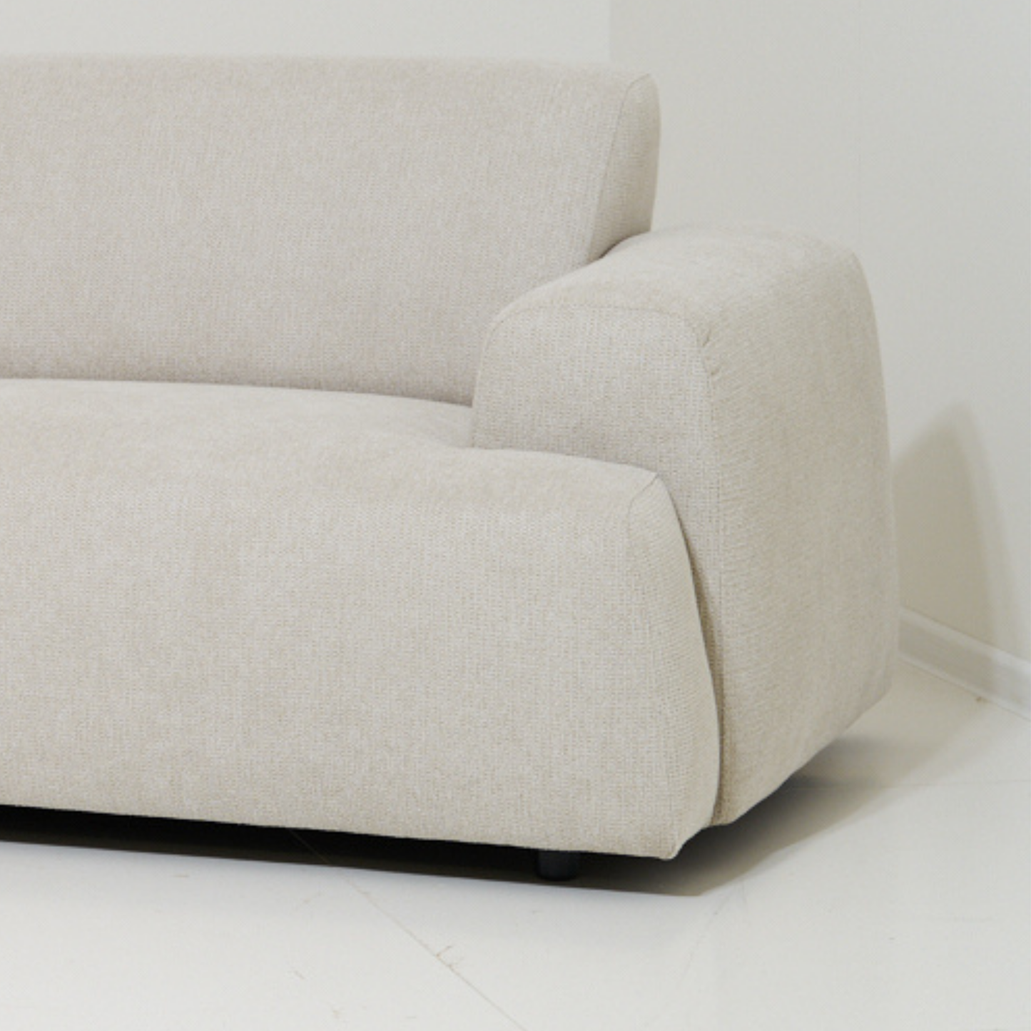 Kanto Sectional 102" - Cream Left Chaise