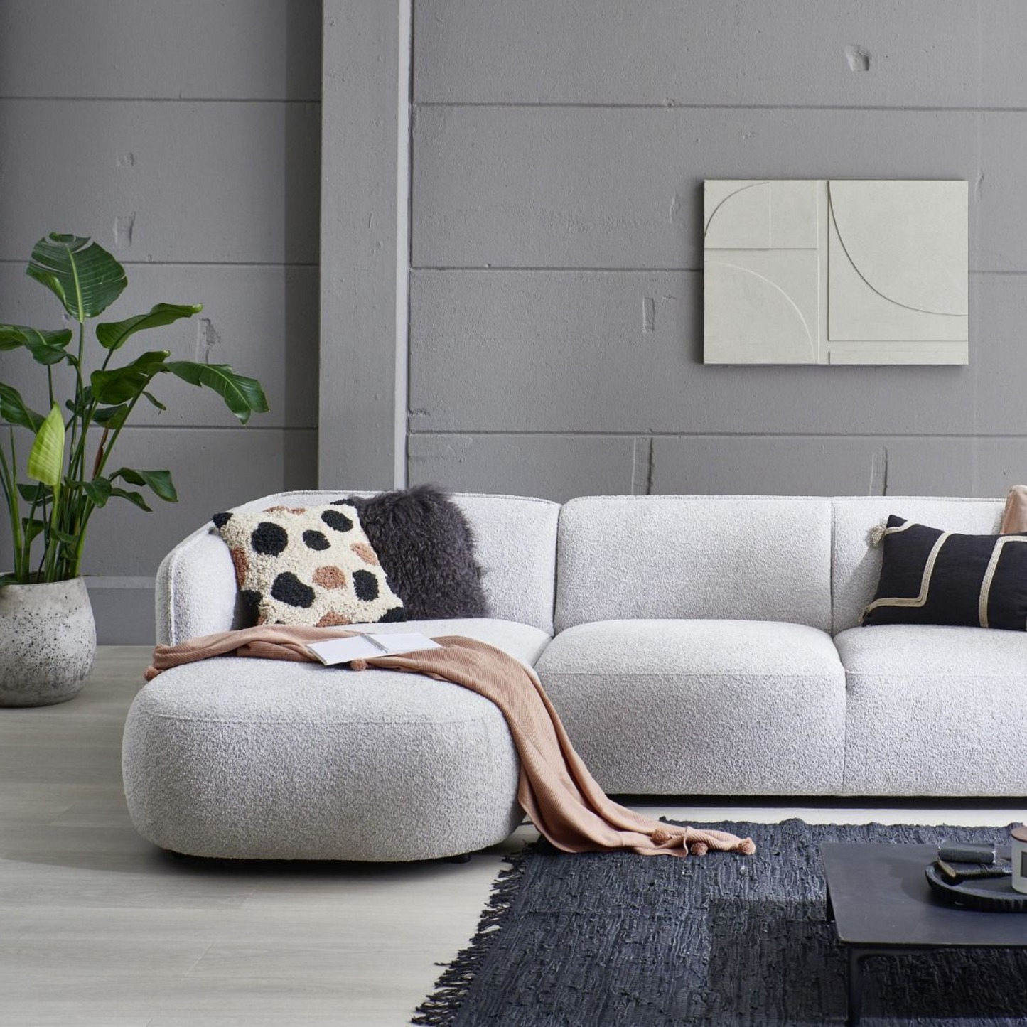Loures 2-Piece Sectional Left Light Grey 110"