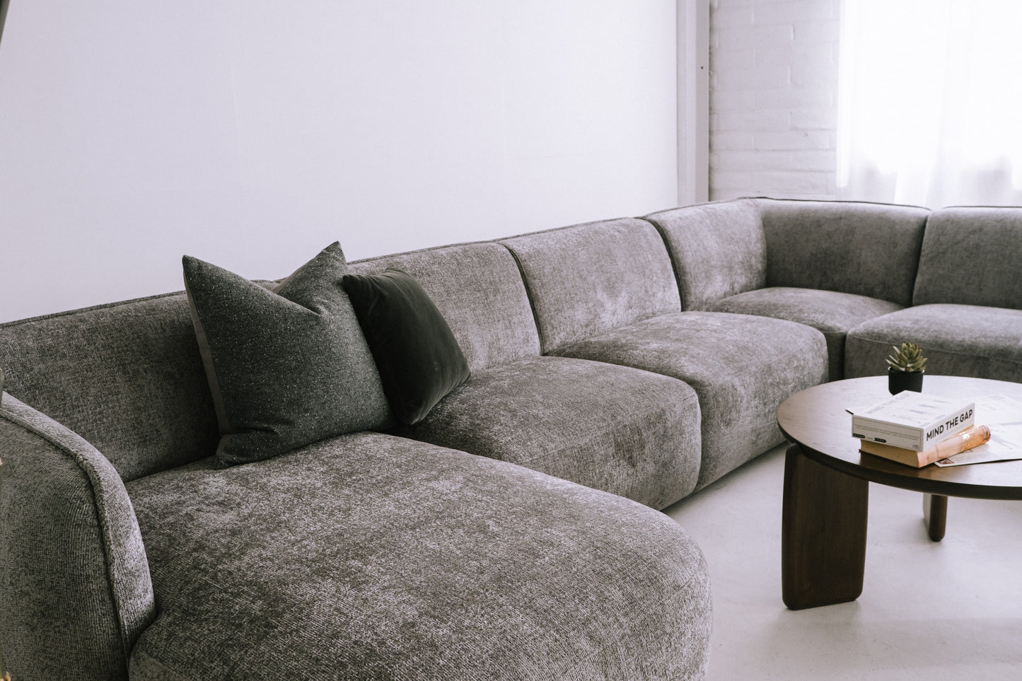 Loures U-Shape Sectional Sofa Iron Grey 139"