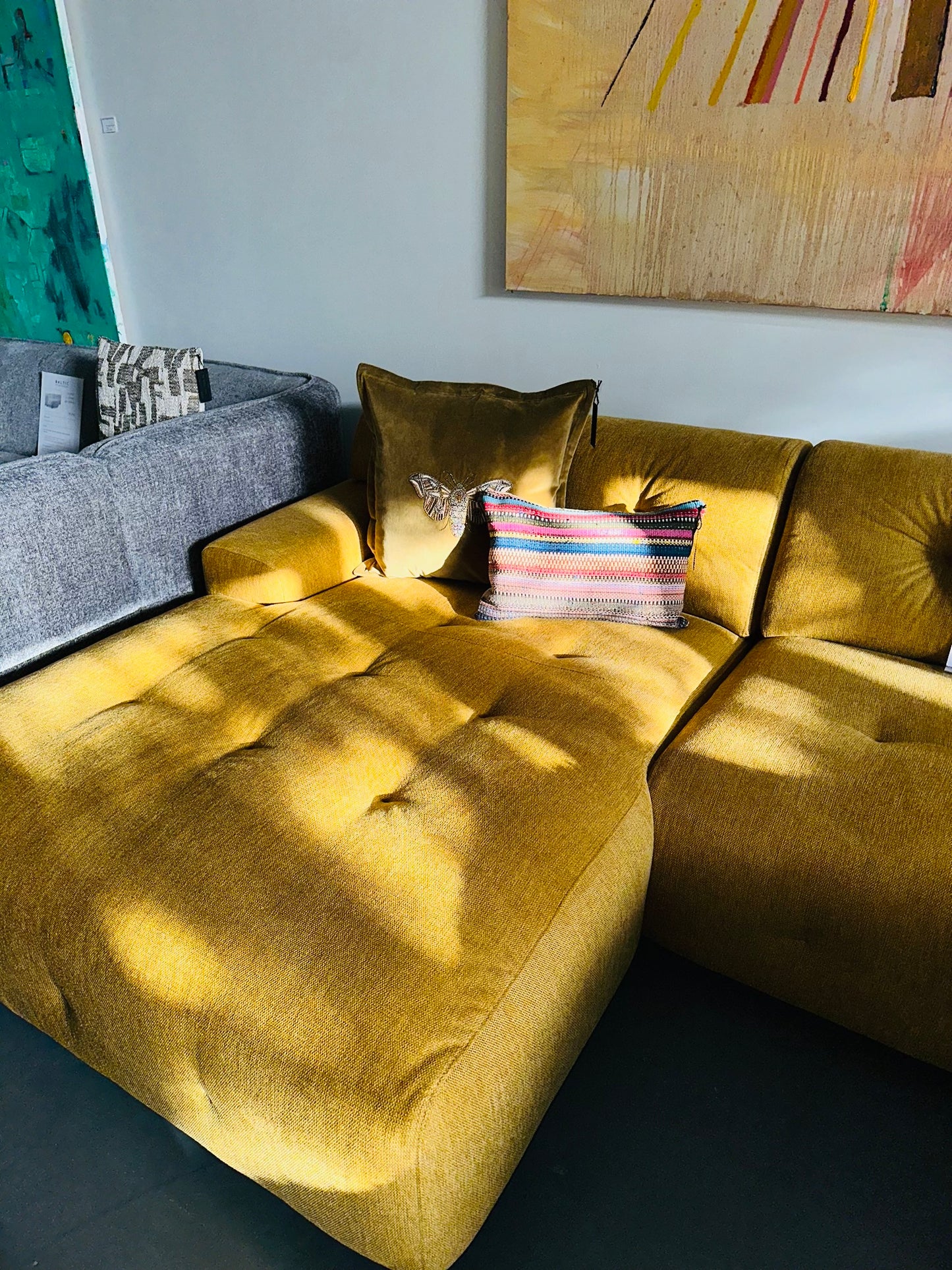 Bob 2-Piece Chaise Sectional Yellow 92"