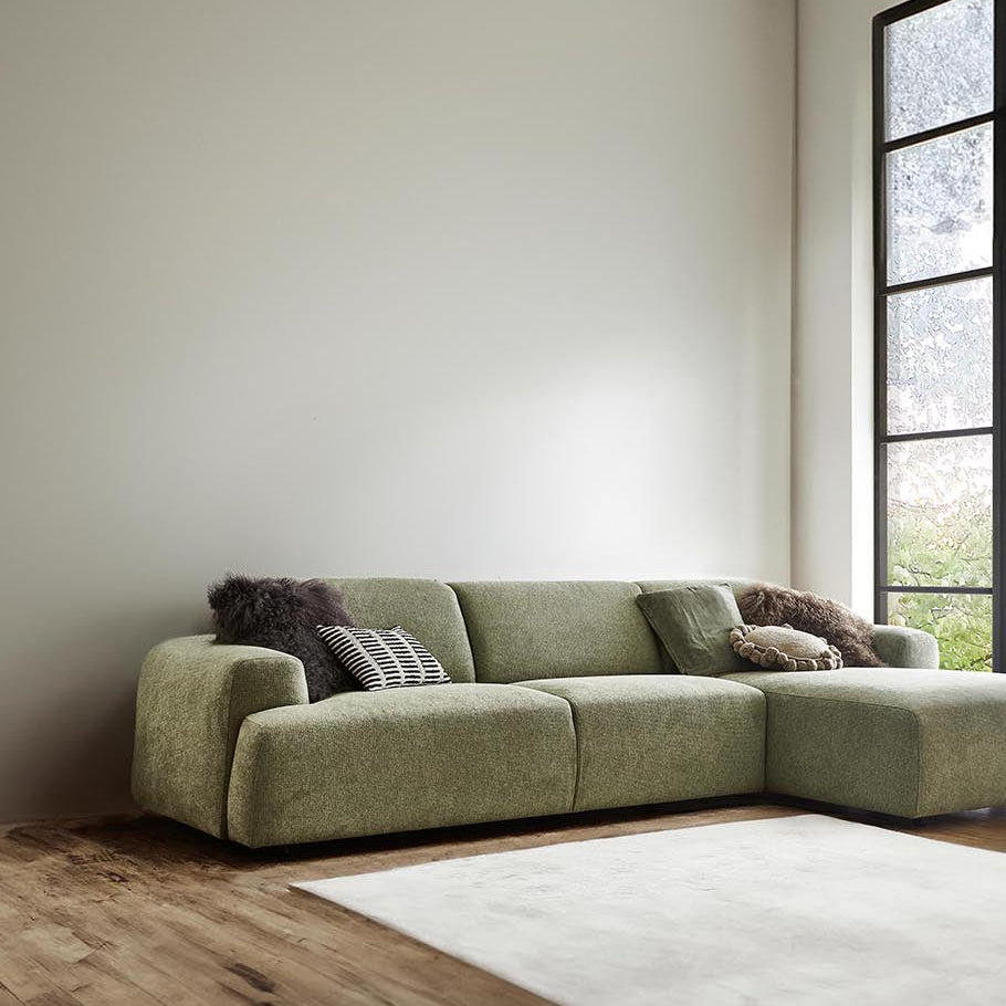 Kanto Sofa 93"
