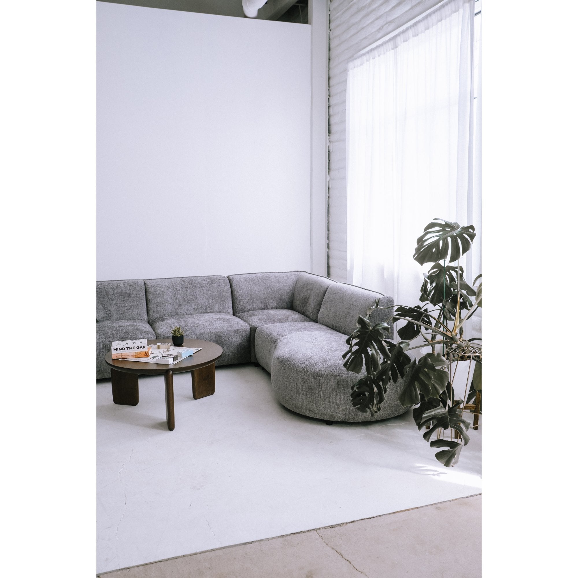 Loures U-Shape Sectional Sofa