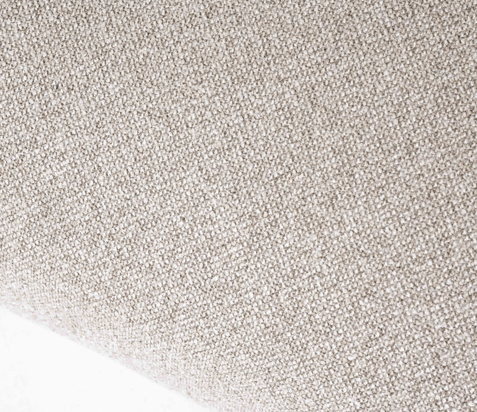Kanto Sofa with Chaise
