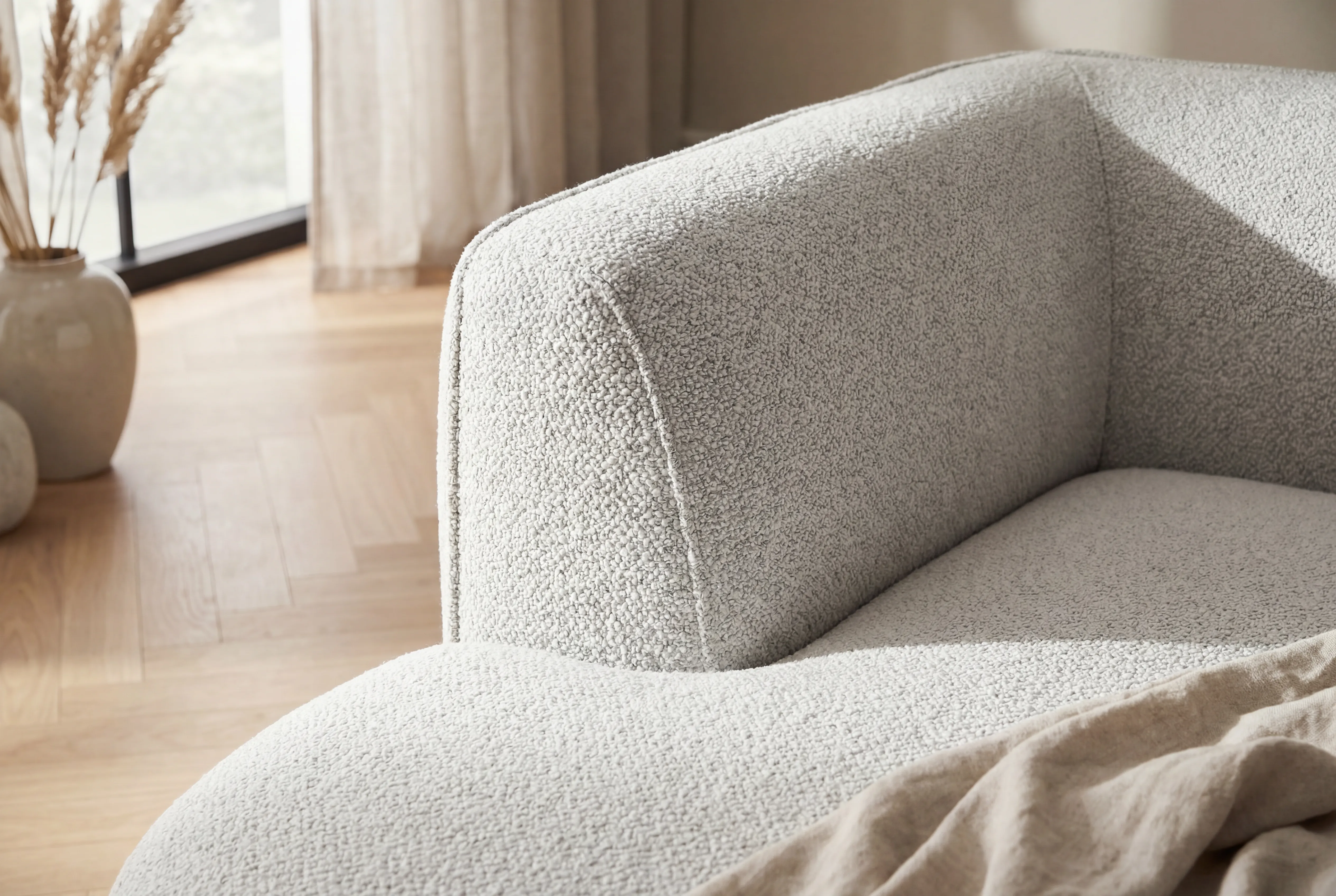 Loures Open-End Sectional Sofa