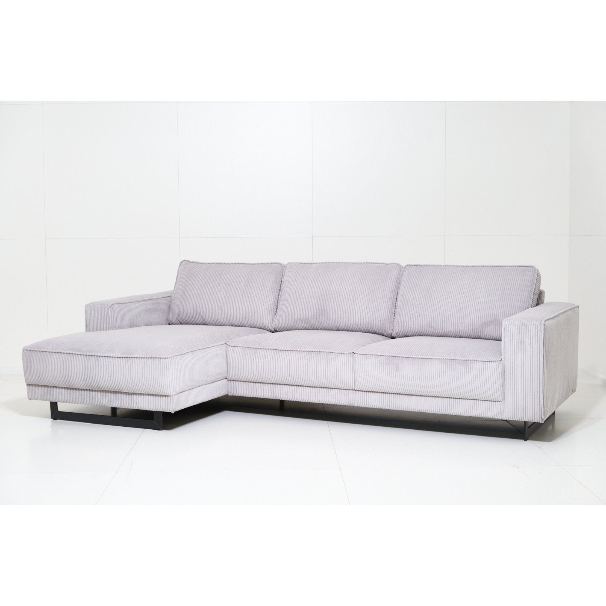Sarno Sectional Sofa - Floor Model